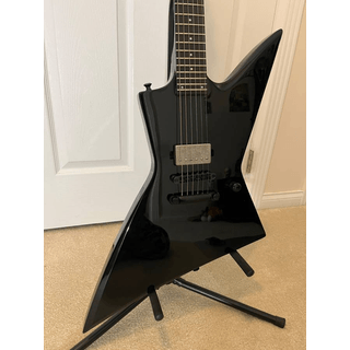 ESP LTD EX 201 with Dunlop strap locks, locking tuners image 2