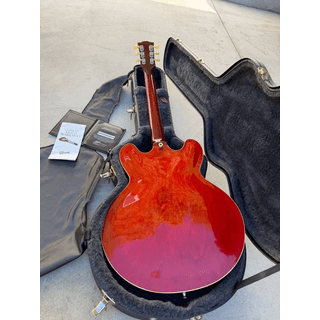 Gibson ES 335 Custom Shop 60s reissue. image 2
