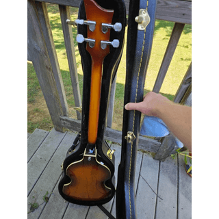 Rogue VB-100 Beatle Bass with hardshell case image 4