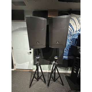 Studio gear / Universal Audio / JBL / Adams / Neumann /Mackie / Yamaha image 2