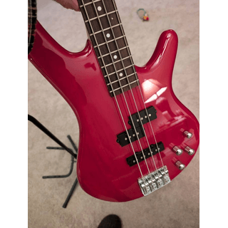 Mint Ibanez gio bass with hard case for trade image 4