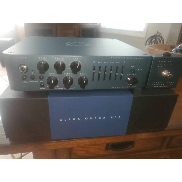 Darkglass, Alpha Omega 900