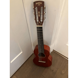 Gretsch G9126 Guitar-Ukulele w/ Gretsch Gig Bag -  Guitalele- Project image 2
